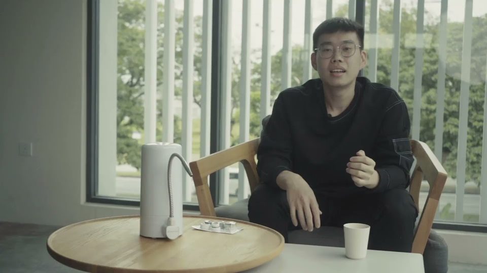 Cleansui interview frame